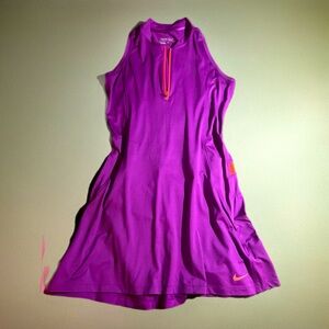 Women’s Nike dri fit golf dress size medium